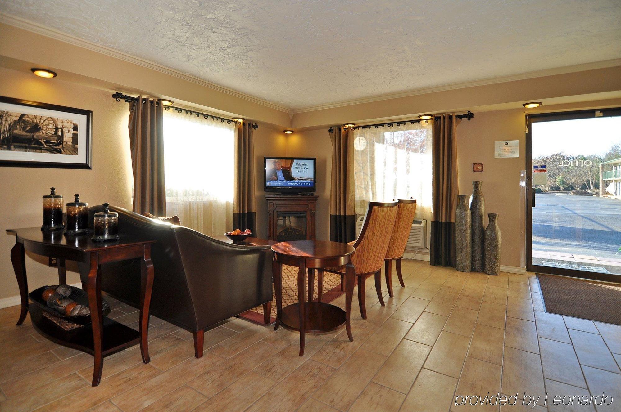 Quality Inn Clinton North Exterior photo